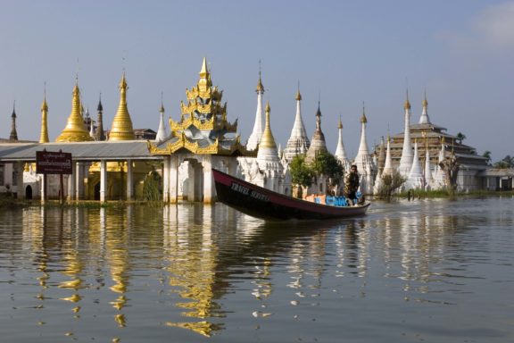 Day 6 : Mandalay - Heho