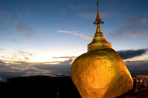 Day 2 : Kyaikhtiyo (B/L/D)