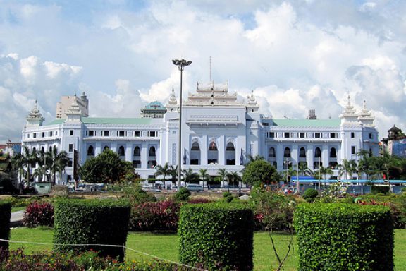 Day 8 : Yangon (B)- Departure